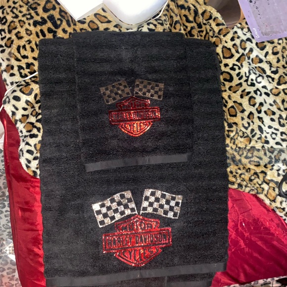 Harley bath/hand towel - Picture 1 of 2